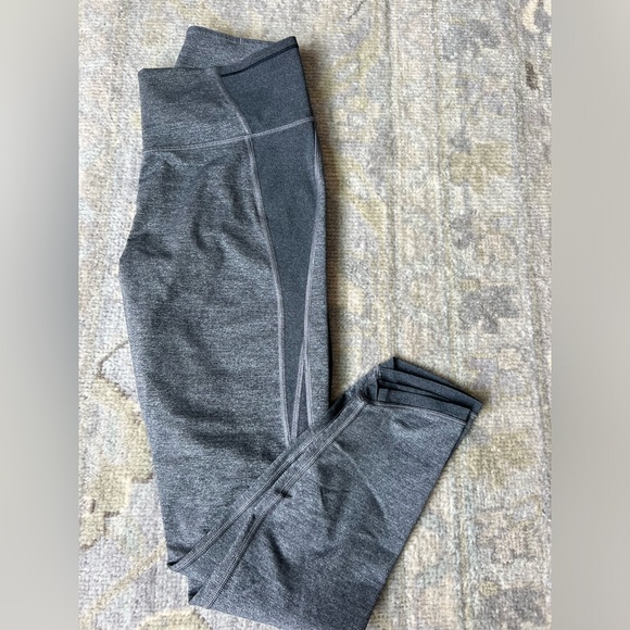Lululemon Two Toned Grey Leggings - Picture 2 of 3